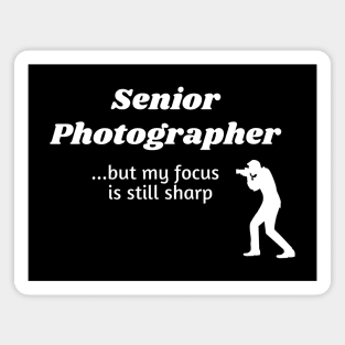 Senior photographer Magnet